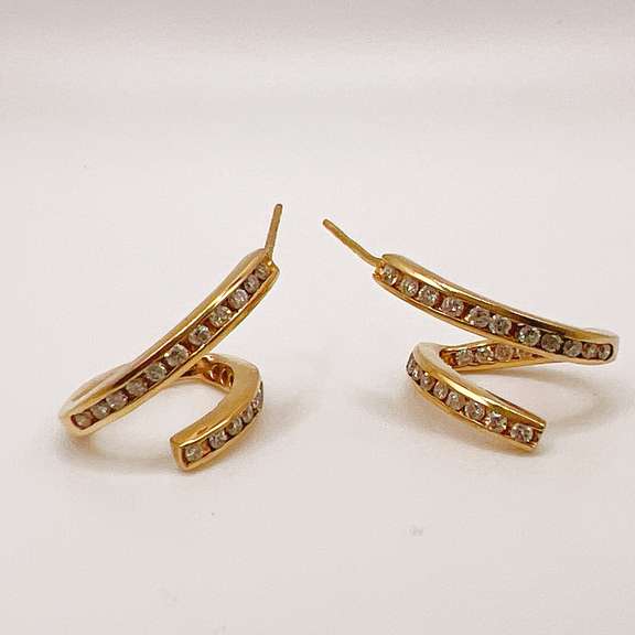 14kt Solid Yellow Gold & Diamond Earrings