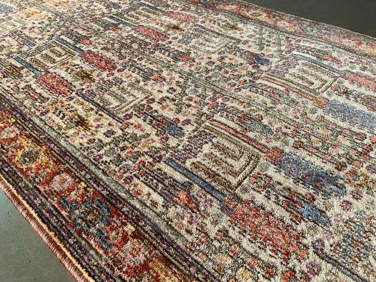 Modern Vintage Repro Runner 8'