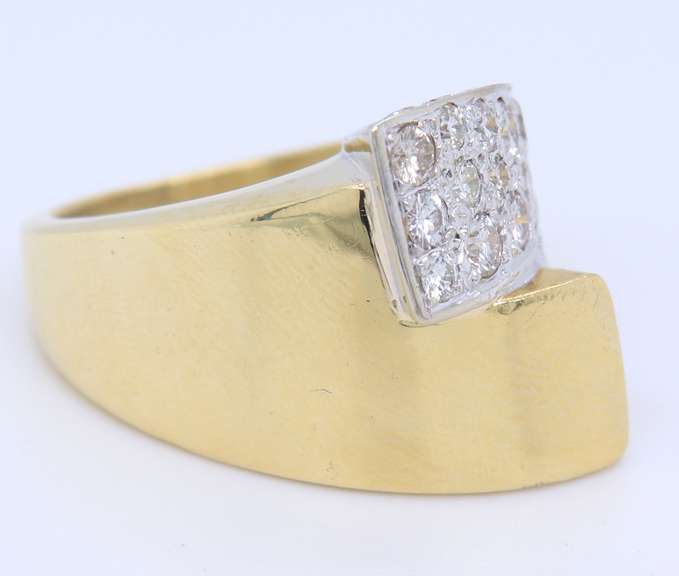 Wonderful 18kt Pave Diamond Bypass Ring