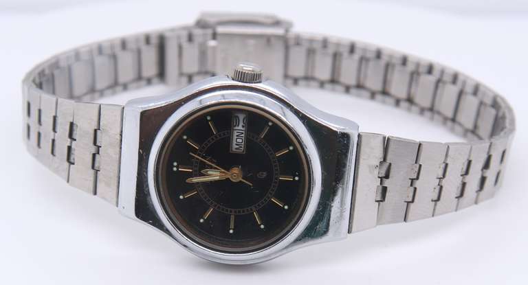 Lot of 2 Ladies Watches