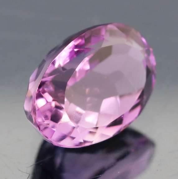 Vibrant! 6.63ct violet Amethyst
