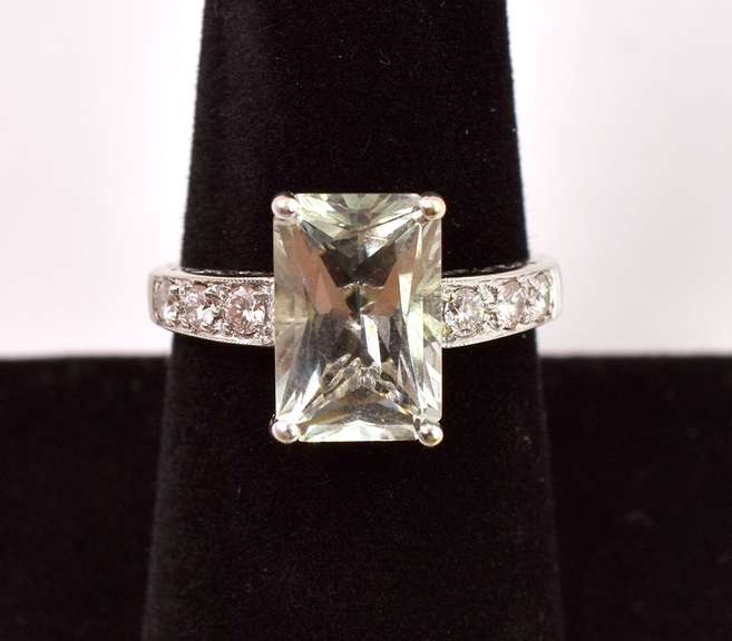 Gorgeous Green Amethyst Ring in 14K White Gold