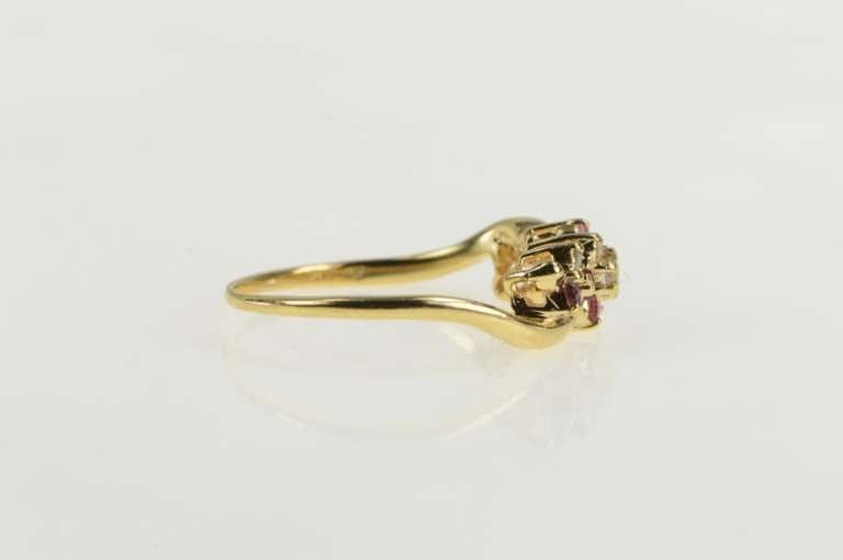 14K Yellow Gold Wavy Diamond Ruby Cluster Accent Statement Ring