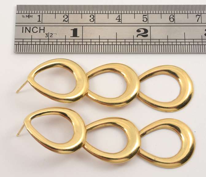 Fascinating 14k Dangling Earrings