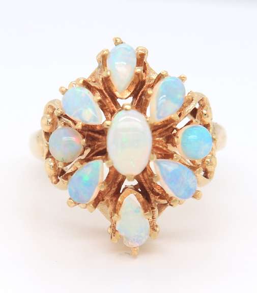 Fabulous Yellow Gold opal Cluster Ring