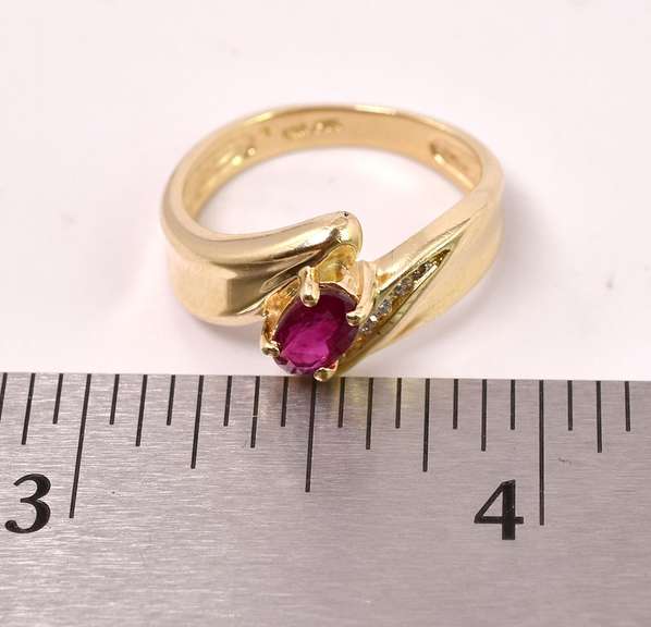 Ravishing Ruby and Diamond Ring in 14K Yellow Gold