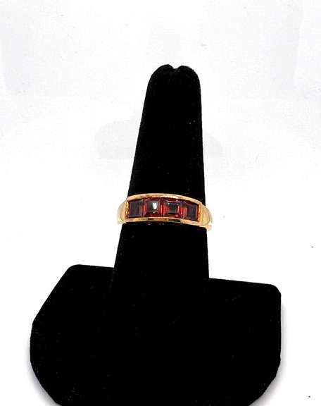 Ornate 18kt Yellow Gold Red Tanzanite Ring