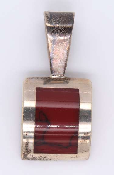 Vintage Sterling Silver Coral Pendant
