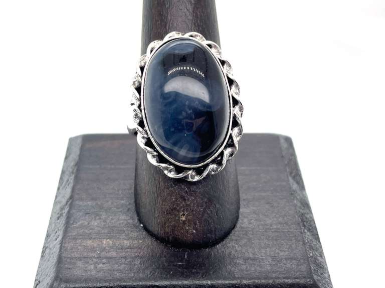 White Circles in Black Gemstone Tibetan Silver Rope Design Ring