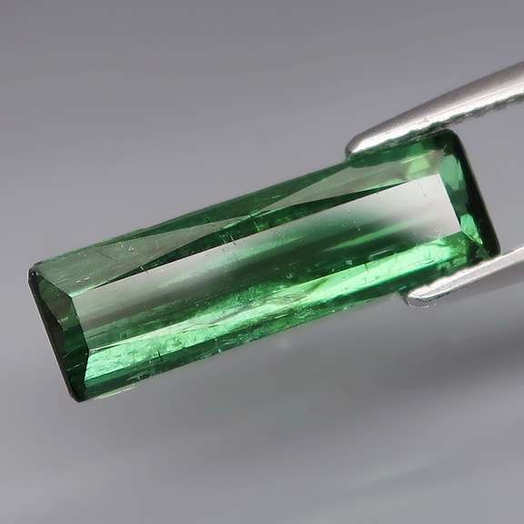 Glistening 2.82ct prime green Tourmaline