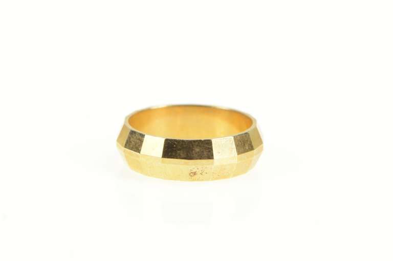 14K Yellow Gold Squared Disco Ball Pattern Retro Band Ring