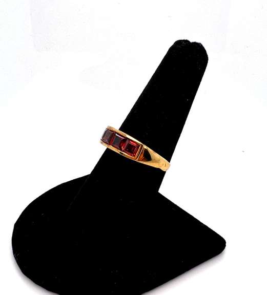 Ornate 18kt Yellow Gold Red Tanzanite Ring