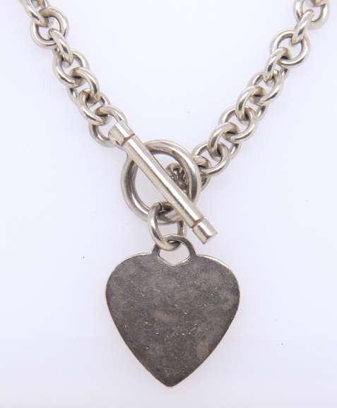 Vintage 925 Sterling Silver Heart Shaped Necklace