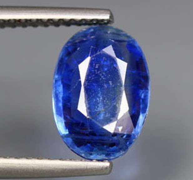 Stunning 3.22ct sapphire blue Kyanite