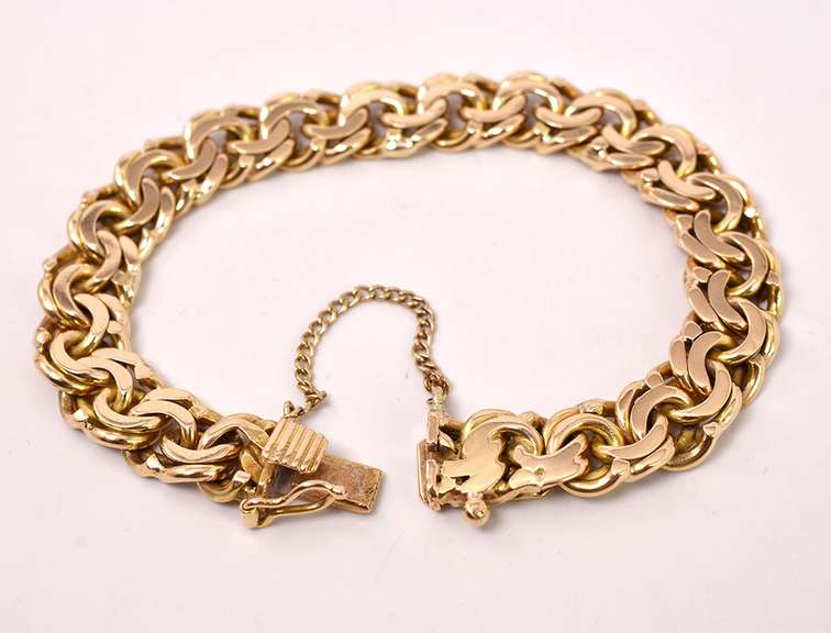 Sensational Heavy Fancy Link Bracelet in 18K Yellow Gold