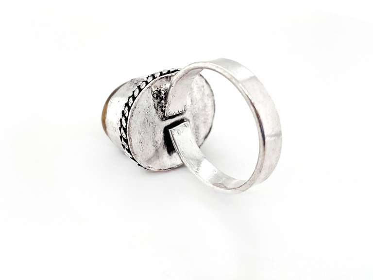 Petite Tiger's Eye in Double-Rope Design Tibetan Silver Ring