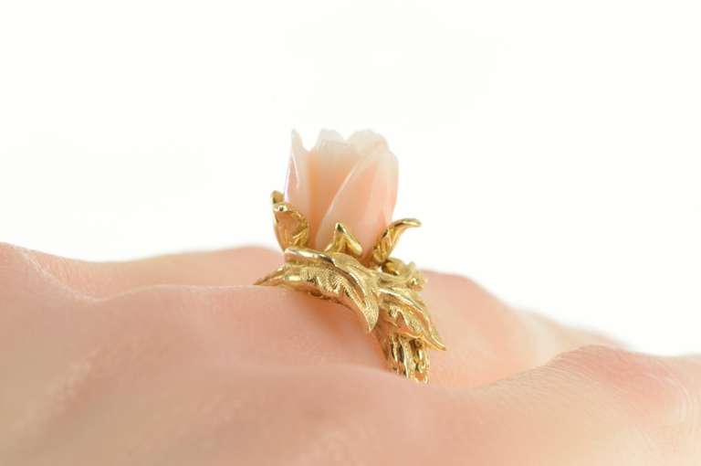14K Yellow Gold 1960's Carved Coral Rose Vine Bridal Set Ring
