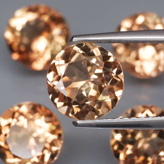 Matched! 5 piece 11.36ct full fire Imperial Topaz set