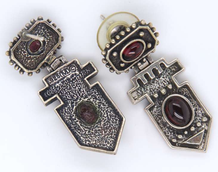 Vintage Sterling Silver Signed Gemstone Dangle Earrings