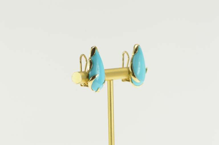 14K Yellow Gold Pear Turquoise Cabochon Ornate Vine Earrings