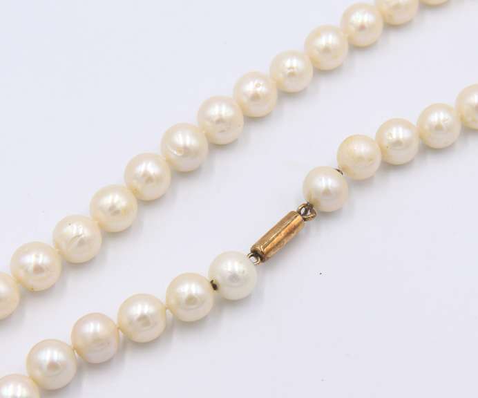 Group of Misc Pearl Costume Jewelry