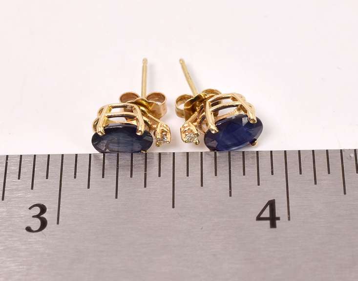 Stunning Blue Sapphire and Diamond Earrings in 14K Yellow Gold