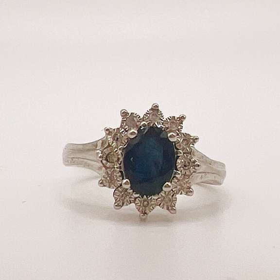 14kt Gold, Blue Sapphire, & Diamond Cocktail Ring