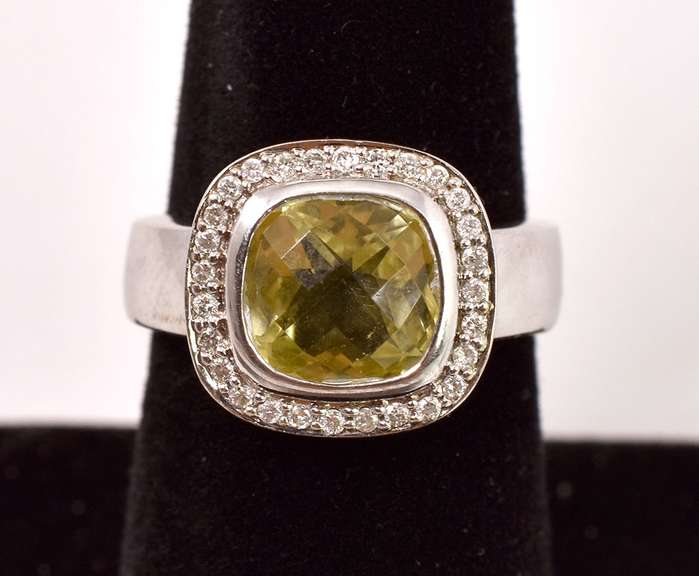 Luxurious Lemon Quartz Ring in 14K White Gold