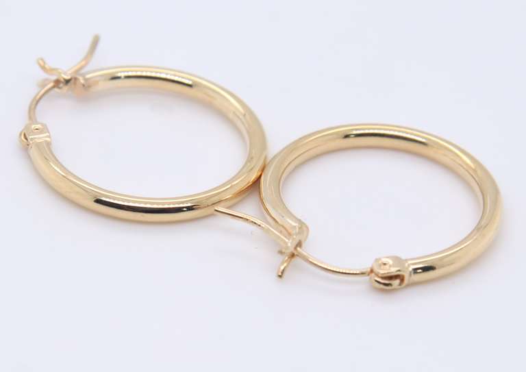 Simple Yellow Gold Hoop Earrings