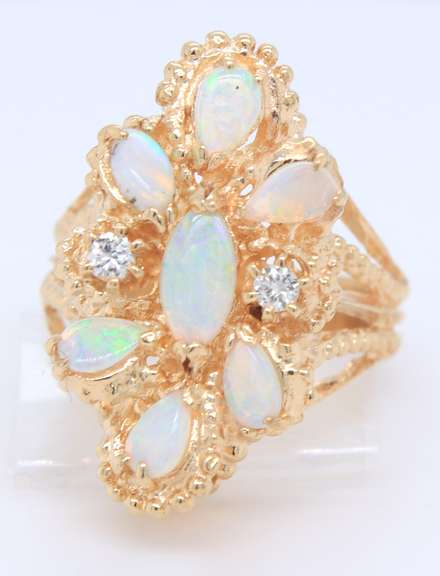 Wonderful Yellow Gold opal and Diamond Cluster Ring