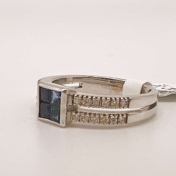 14kt Gold, Blue Sapphire, & Diamond Ring