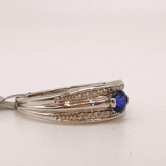 14kt Gold, Blue Sapphire, & Diamond Cocktail Ring