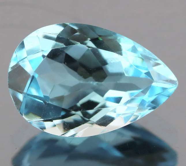 Gorgeous 6.68ct pear cut Swiss blue Topaz