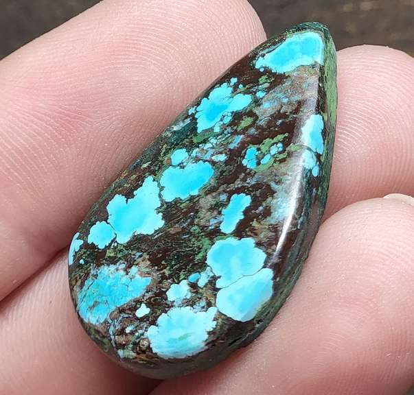 Simply gorgeous! 22ct well marbled robbins egg blue Turquoise