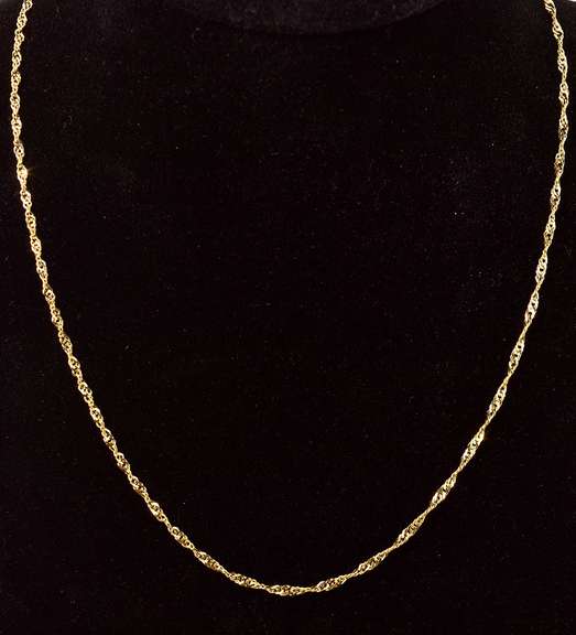 Shimmering Twist Style Necklace in 14K Yellow Gold