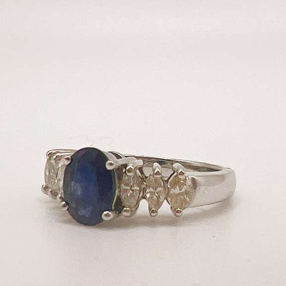 14kt Gold, Blue Sapphire, & Diamond Cocktail Ring