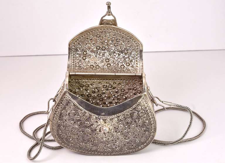 Vintage Hand Made Purse in Sterling Silver