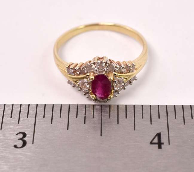 Gorgeous Ruby and Diamond Ring in 14K Yellow Gold