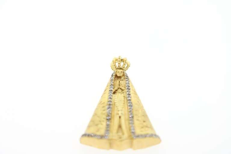 Mother Mary with Diamond-Lined Robe Pendant in 18KT Yellow Gold