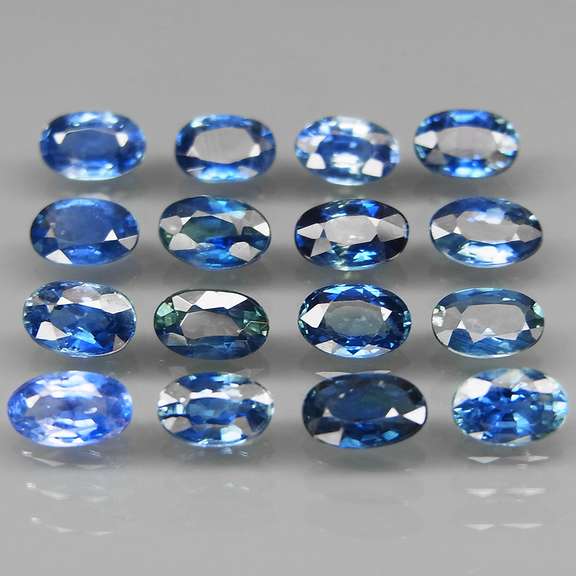 Stunning navy blue 5.04ct 16 piece Sapphire set