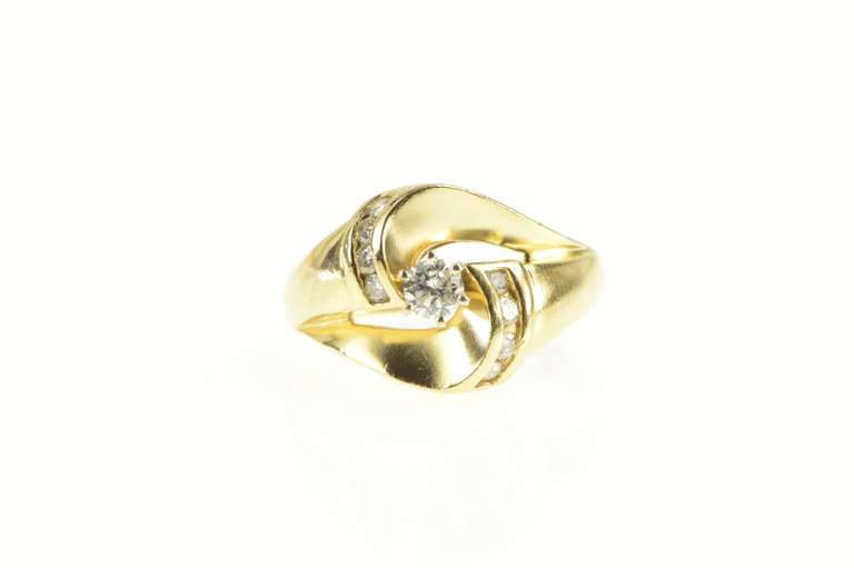14K Yellow Gold 0.50 Ctw Diamond Retro Swirl Engagement Ring