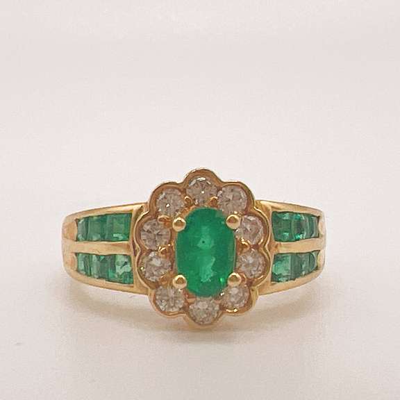 18kt Gold, Emerald, & Diamond Cocktail Ring
