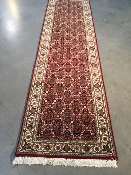 FINE SILK & WOOL PERSIAN TABRIZ RUNNER 8'