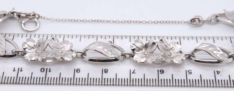 Vintage Sterling Silver Flower Style Link Bracelet