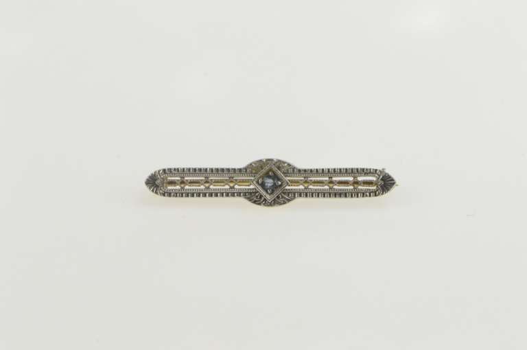 14K White Gold Ornate Amethyst Art Deco Filigree Bar Pin/Brooch
