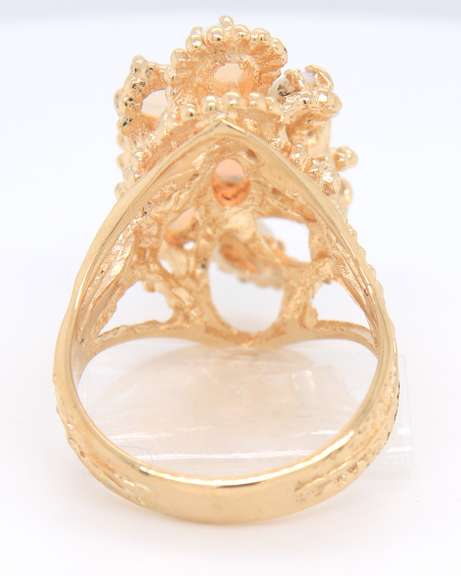 Wonderful Yellow Gold opal and Diamond Cluster Ring