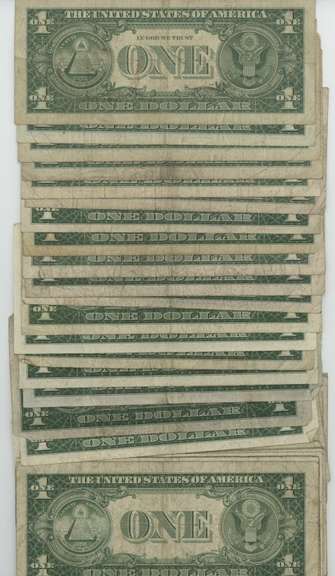 Large lot of 40 Series of 1935 $1 Silver Certificate notes