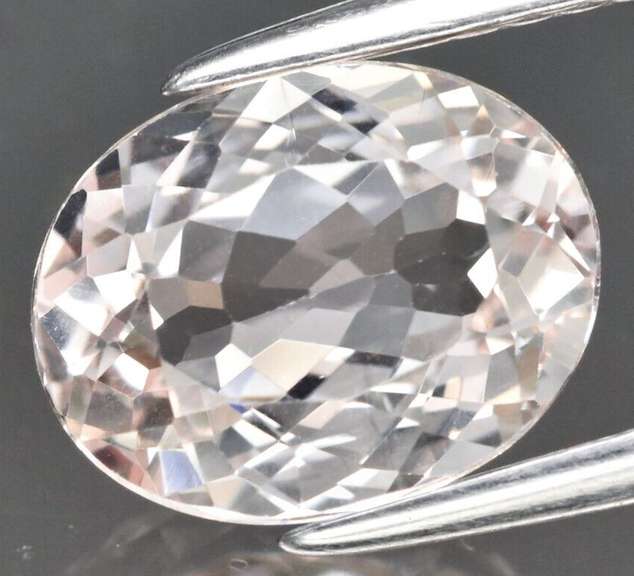 2.13ct UNHEATED whisper pink Morganite