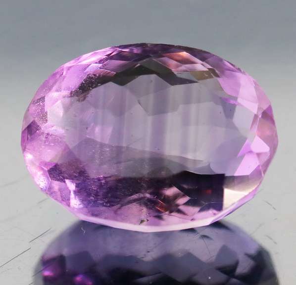Vibrant! 9.62ct violet Amethyst