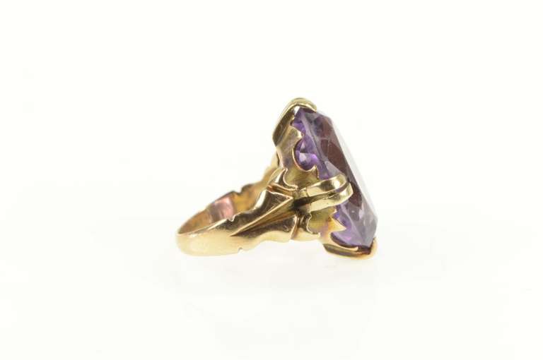 14K Yellow Gold Victorian Oval Amethyst Ornate Cocktail Ring